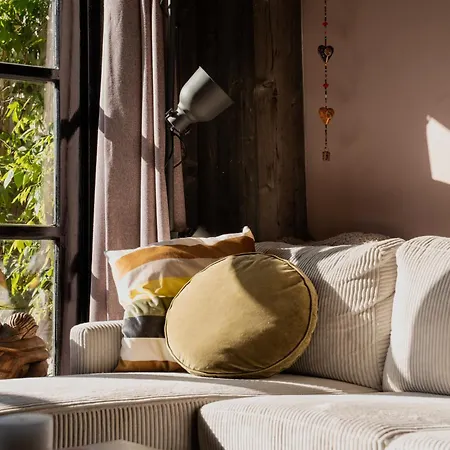 Peaceful & Romantic In Apartmán *