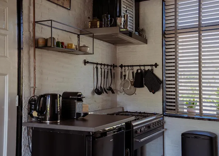 Peaceful & Romantic In Maasland