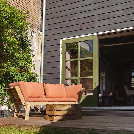 Daire Peaceful & Romantic In