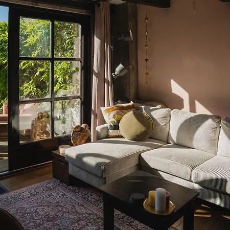 Peaceful & Romantic In *